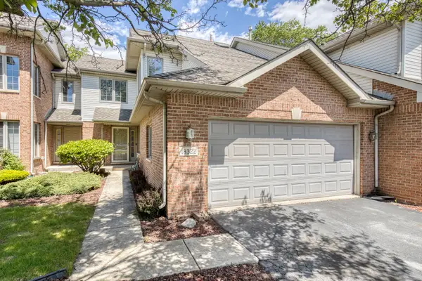 18322 Pond View Court, Tinley Park, IL 60477
