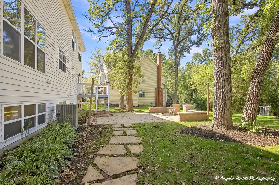 606 Barberry Trail, Fox River Grove, IL 60021 - #2