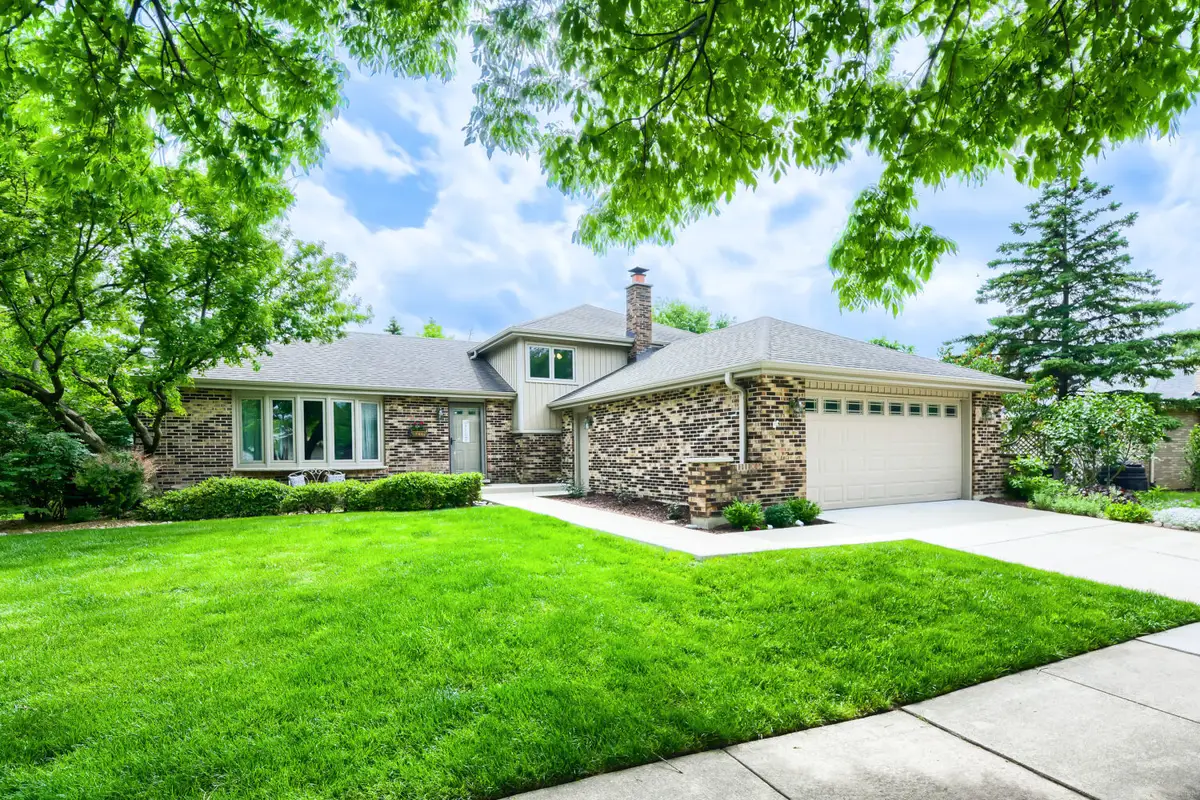 1325 Hawkins Avenue, Downers Grove, IL 60516 - #1