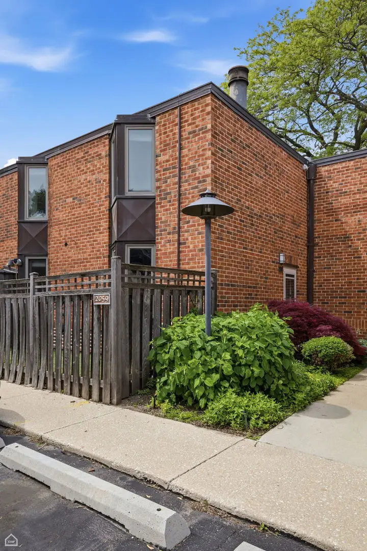 2059 N Larrabee Street, Chicago, IL 60614 - #2