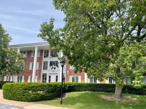 3427 Vollmer Road #109, Flossmoor, IL 60422