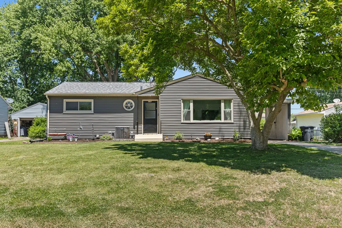 3857 27th Avenue, Rock Island, IL 61201 - #1