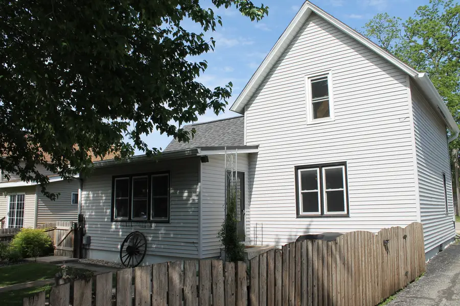 308 S 4th Street, Kirkland, IL 60146 - #3