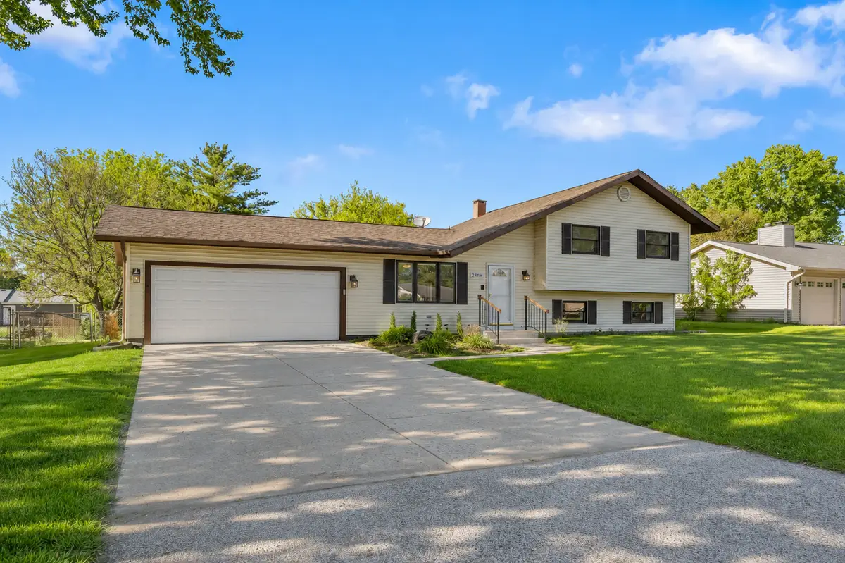 2408 W Fairview Lane, McHenry, IL 60051 - #1