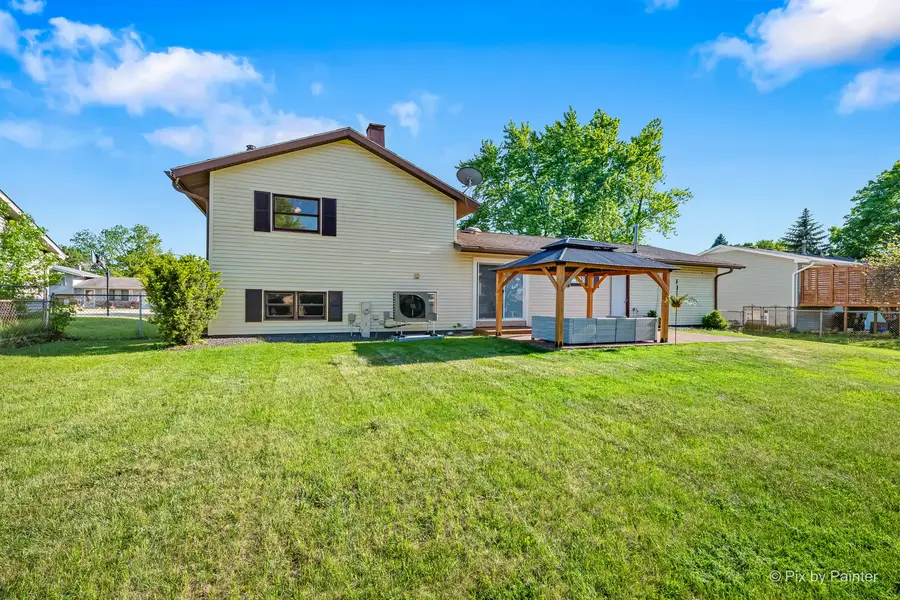 2408 W Fairview Lane, McHenry, IL 60051 - #3
