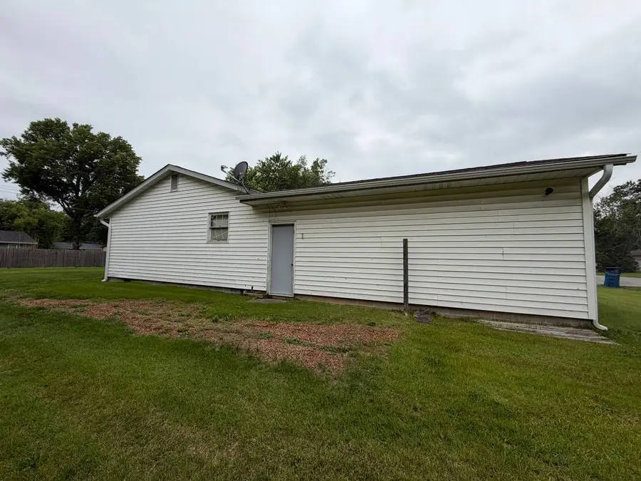 3001 Clifton Court, Marion, IL 62959 - #3