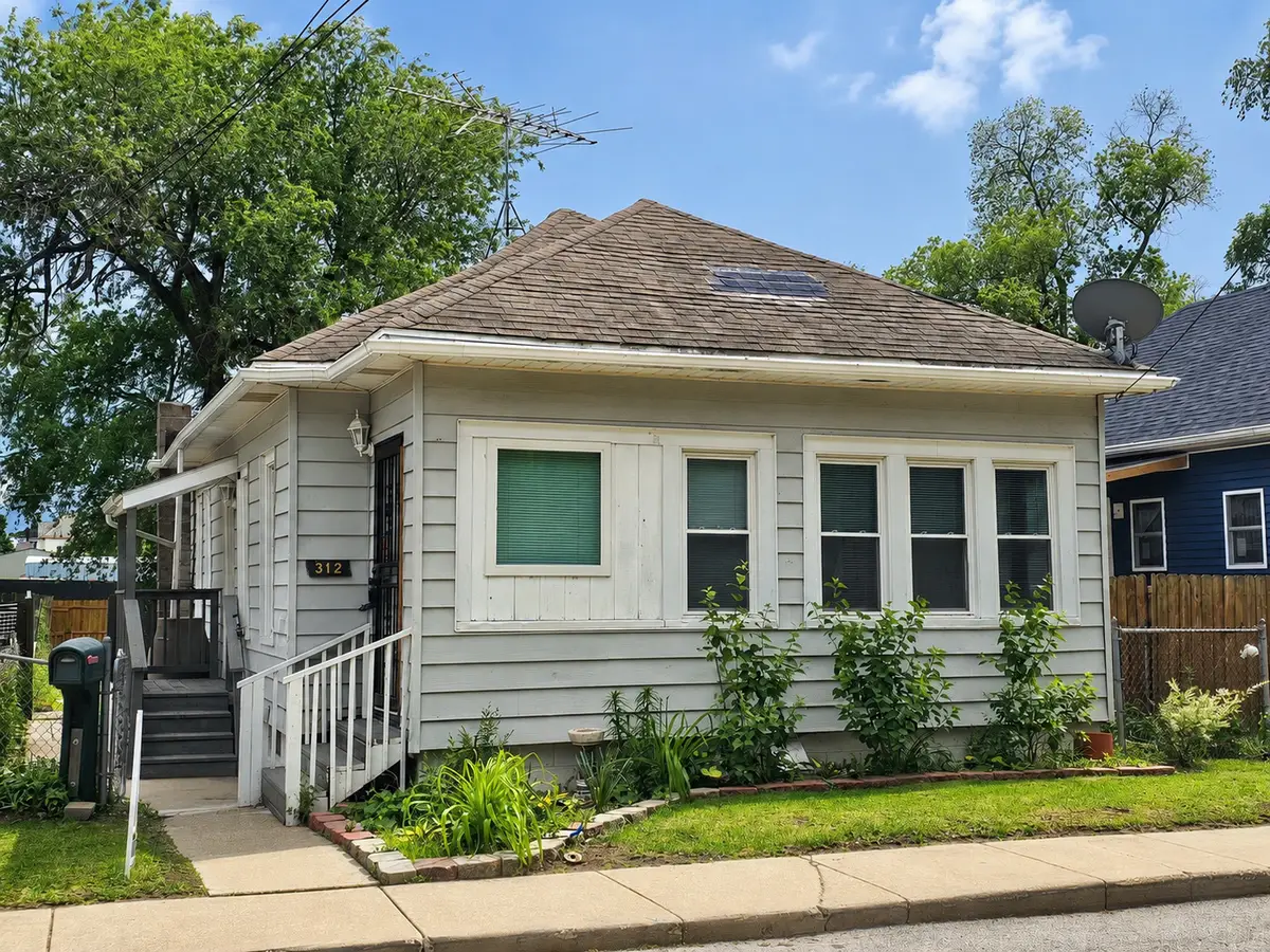 312 Stone Street, Kankakee, IL 60901 - #1