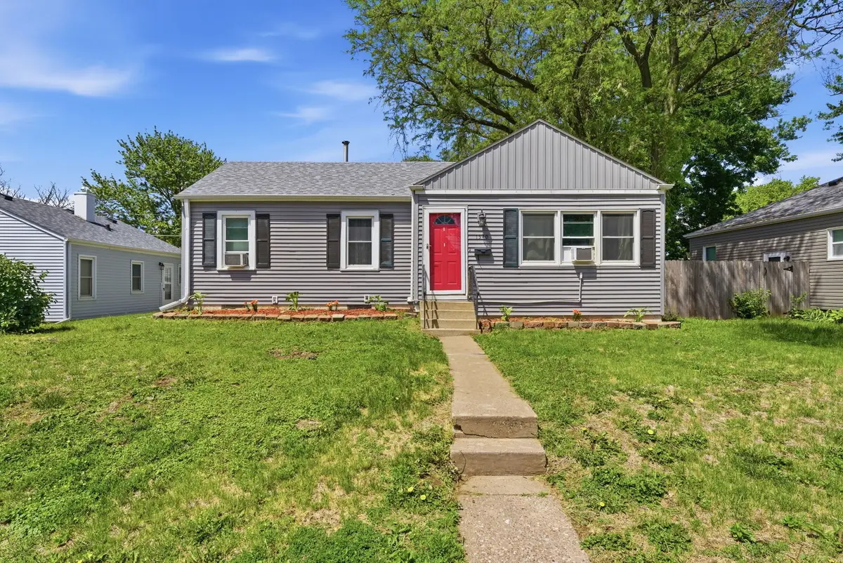 1540 W 35th Street, Davenport, IA 52806 - #1