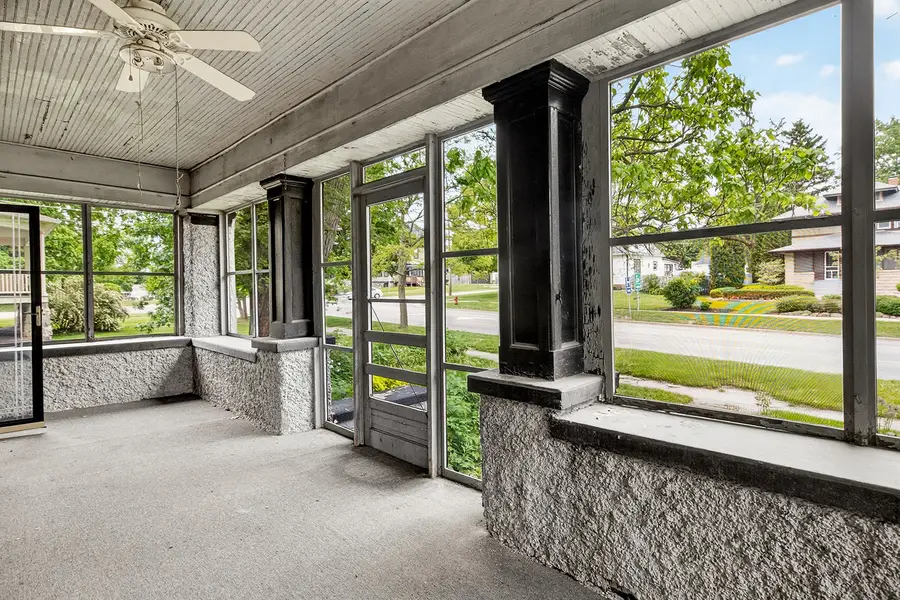 804 N Division Street, Harvard, IL 60033 - #2