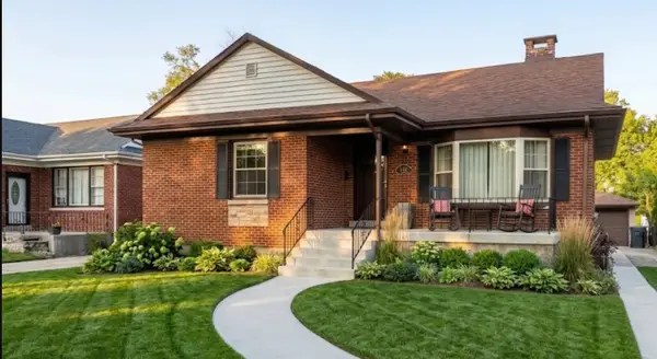 717 Manchester Avenue, Westchester, IL 60154
