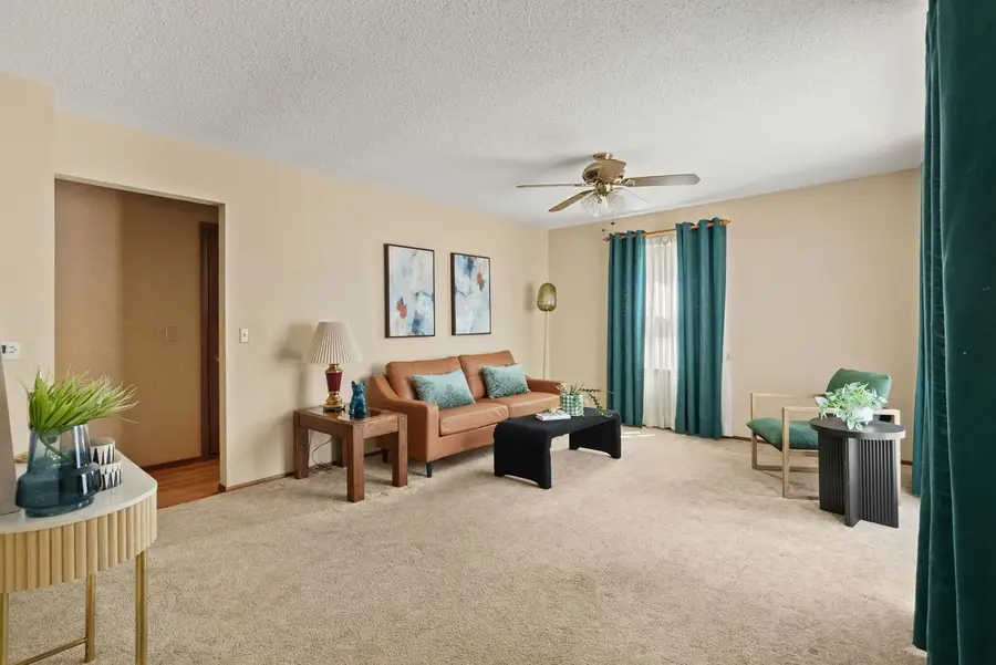 3026 Windsor Drive, Bettendorf, IA 52722 - #2