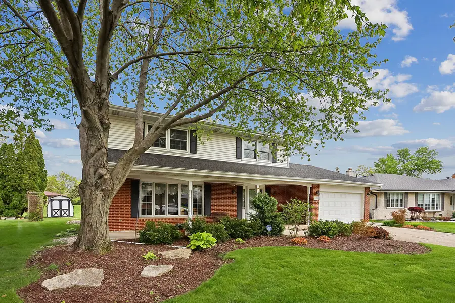 3020 Spring Green Drive, Darien, IL 60561 - #2