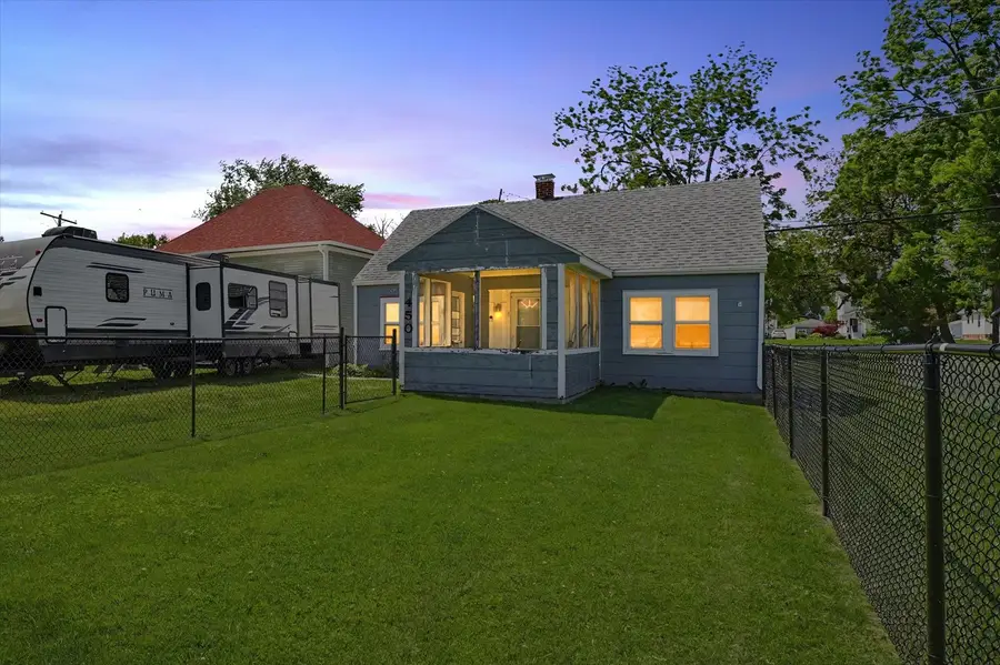 450 E Orleans Street, Paxton, IL 60957 - #3