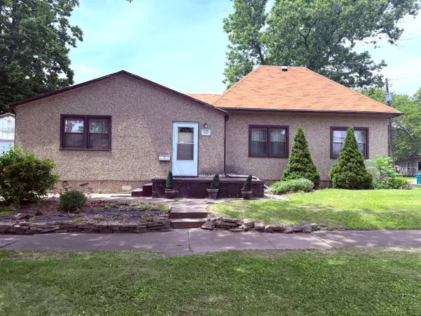 912 N Monroe Street, Streator, IL 61364