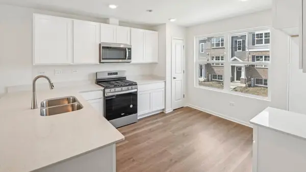 17343 Ulster Drive, Tinley Park, IL 60477