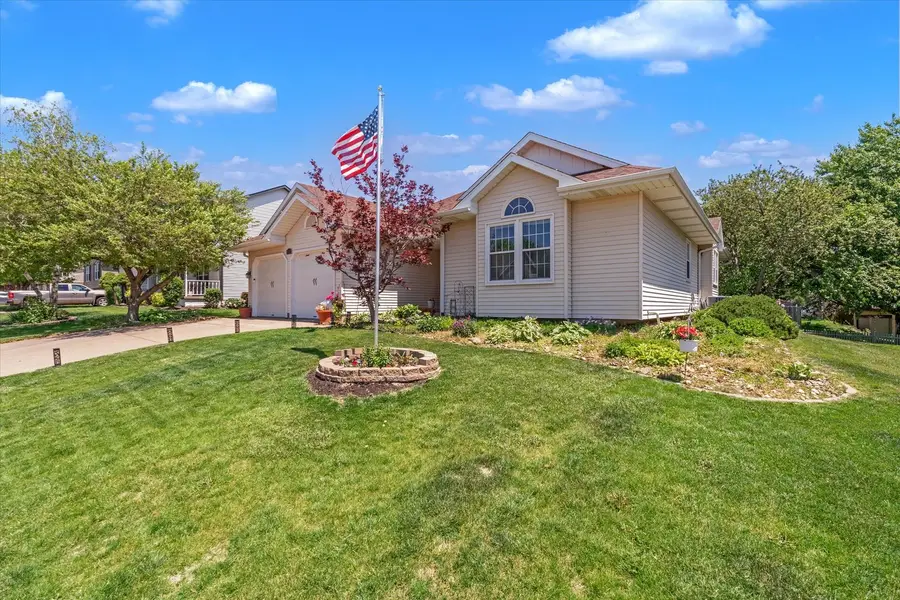 4319 Regency Place, Davenport, IA 52806 - #2