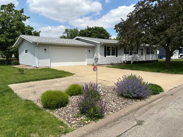 1207 12th Avenue, Orion, IL 61273