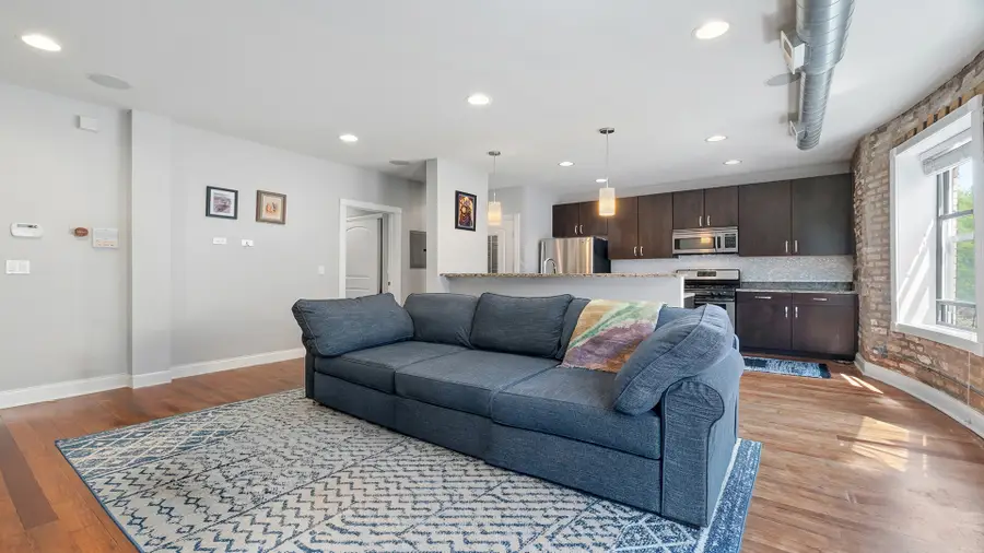 4442 N Damen Avenue #3E, Chicago, IL 60625 - #2