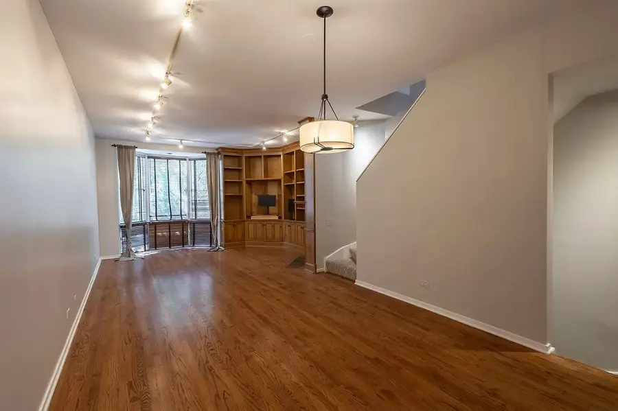 2707 N Lincoln Avenue #R, Chicago, IL 60614 - #3