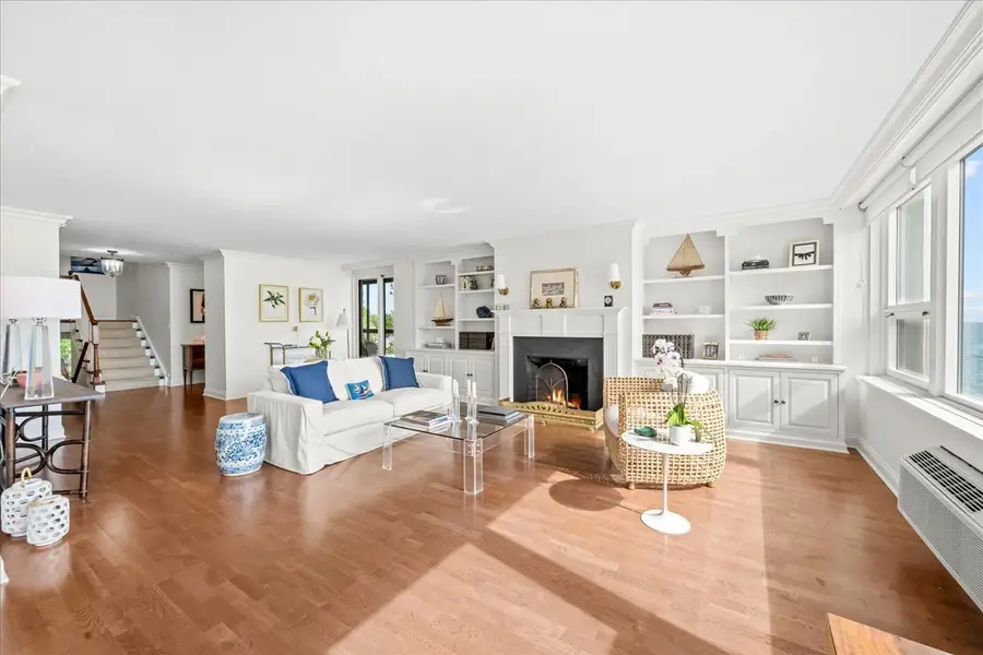 1630 Sheridan Road #4A, Wilmette, IL 60091 - #3