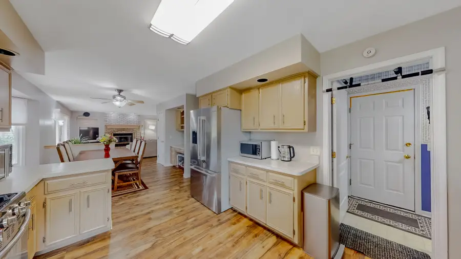 3527 Hobbes Drive, Naperville, IL 60564 - #3