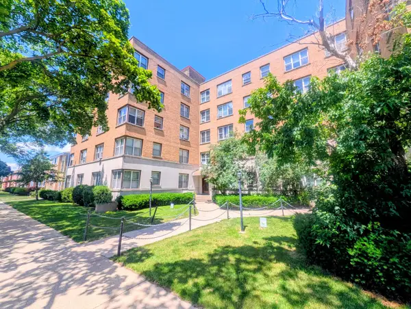 2610 W Balmoral Avenue #306, Chicago, IL 60625
