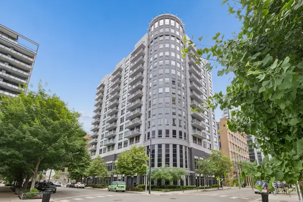 421 W Huron Street #1309, Chicago, IL 60654