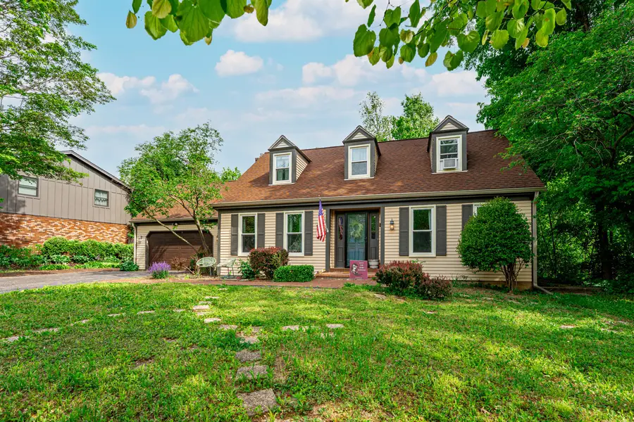 5472 Blackthorn Drive, Rockford, IL 61107 - #2