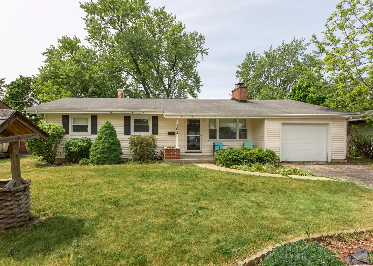 382 Keith Avenue, Crystal Lake, IL 60014 - #1