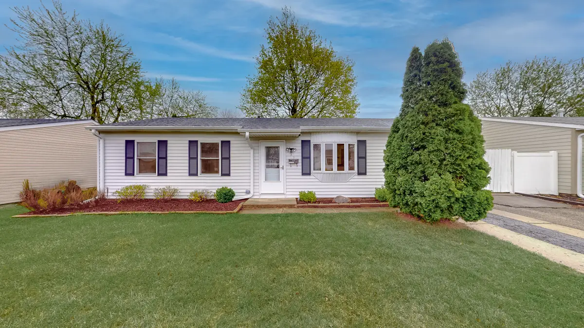 331 Fairfax Avenue, Romeoville, IL 60446 - #1