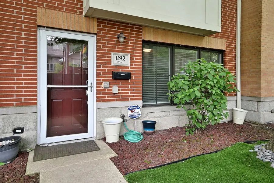 1192 S Clarence Avenue #3, Oak Park, IL 60304 - #2