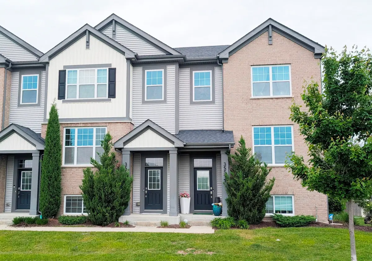 3S513 Barkley Avenue, Warrenville, IL 60563 - #1