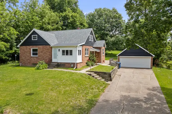 3525 Fair Avenue, Davenport, IA 52806