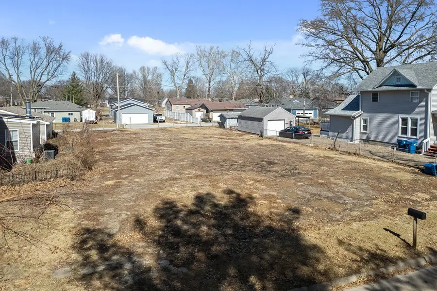 314 W Franklin Street, Eldridge, IA 52748 - #3
