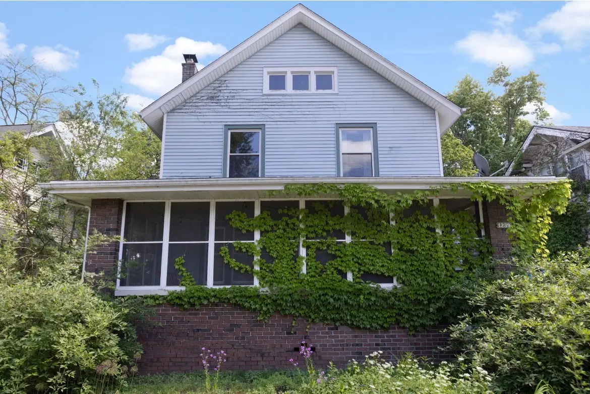 1239 Garrison Avenue, Rockford, IL 61103 - #1
