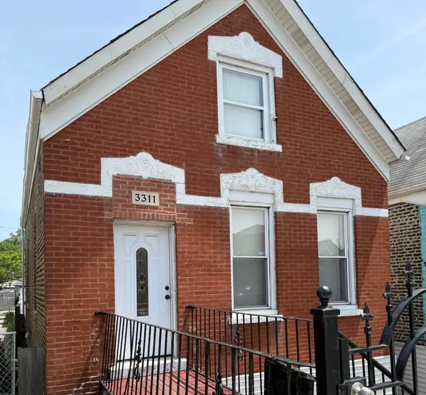 3311 S Damen Avenue, Chicago, IL 60608