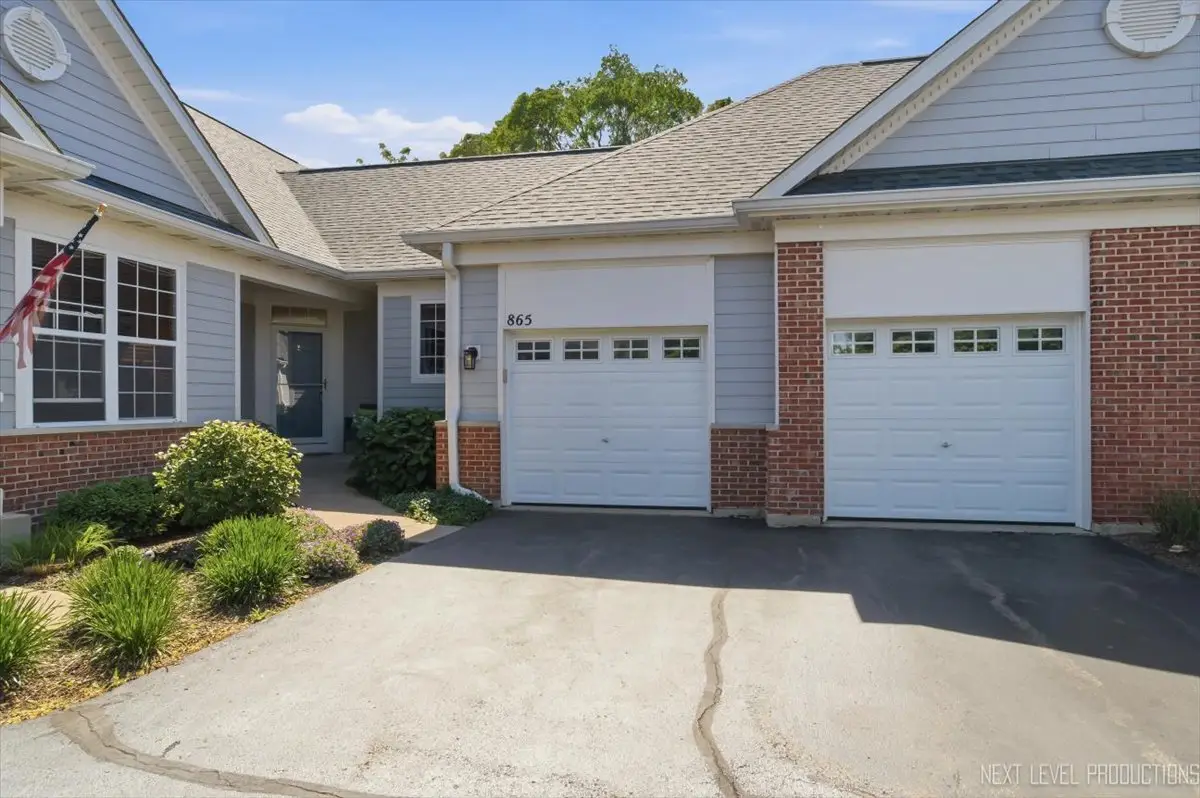 865 Cambridge Drive, Batavia, IL 60510 - #1