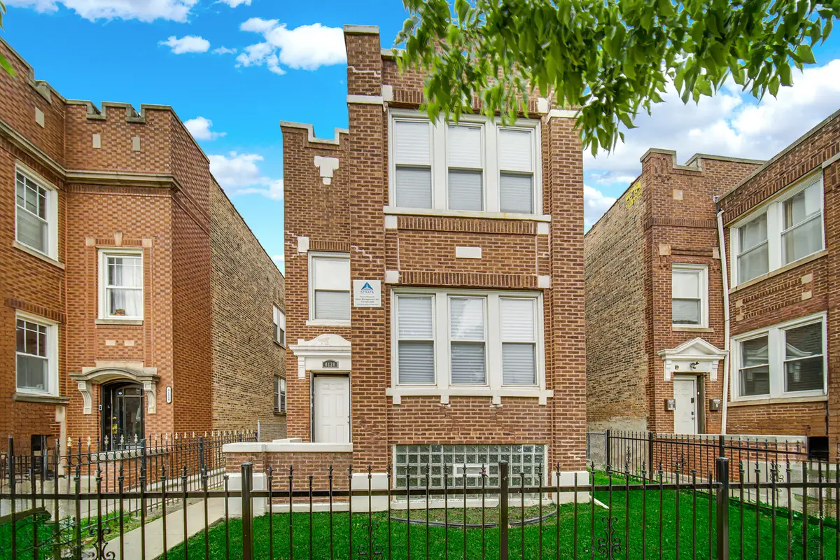 8120 S Loomis Boulevard, Chicago, IL 60620 - #1