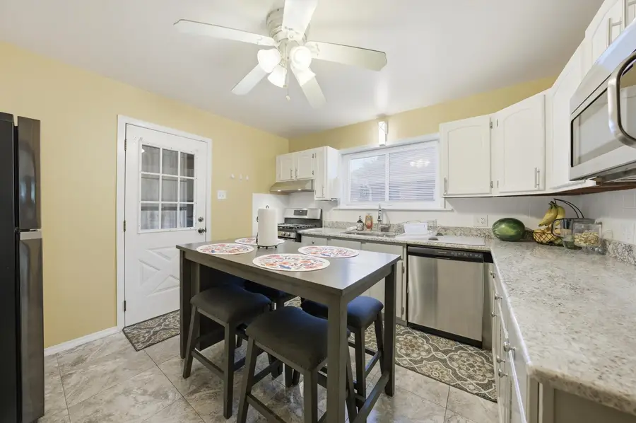 14611 Turner Avenue, Midlothian, IL 60445 - #3