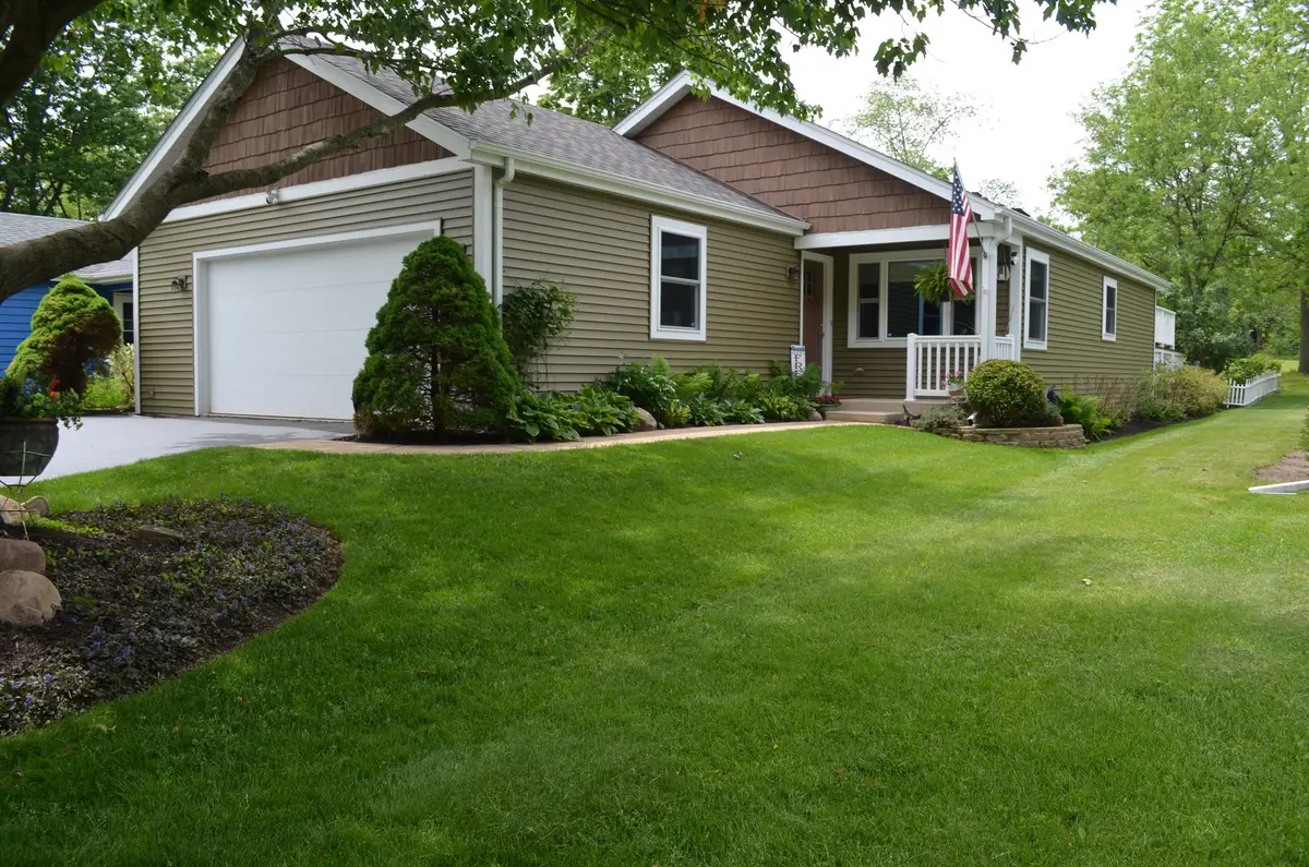 3813 Illinois Street, Crystal Lake, IL 60014 - #1