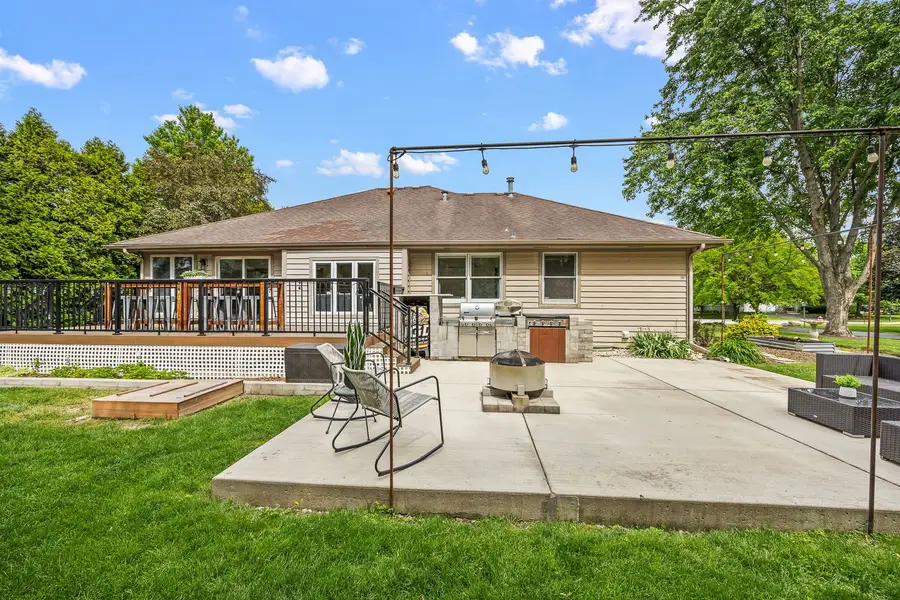 1680 Logan Street, Roselle, IL 60172 - #3