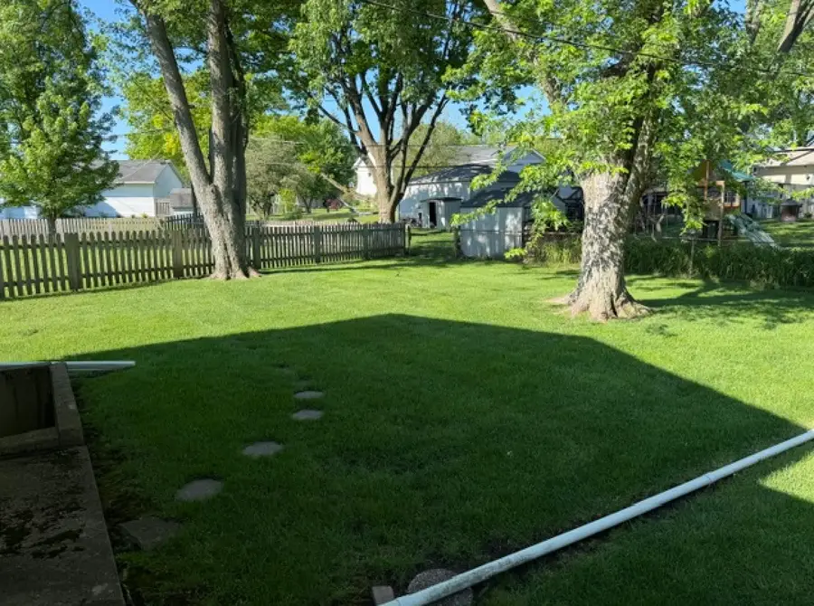 5 Mohawk Court, Buffalo Grove, IL 60089 - #3