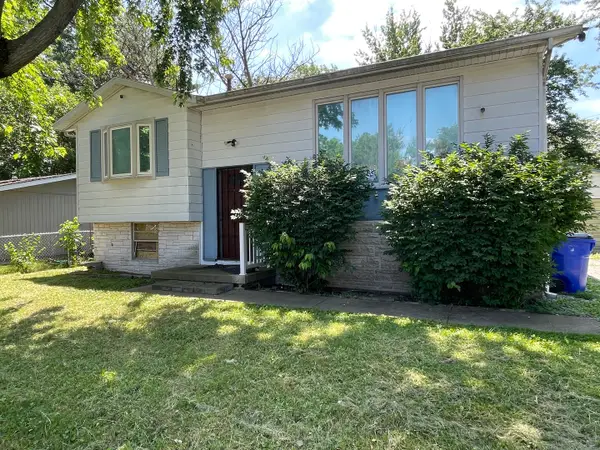 3265 Robin Drive, Decatur, IL 62526