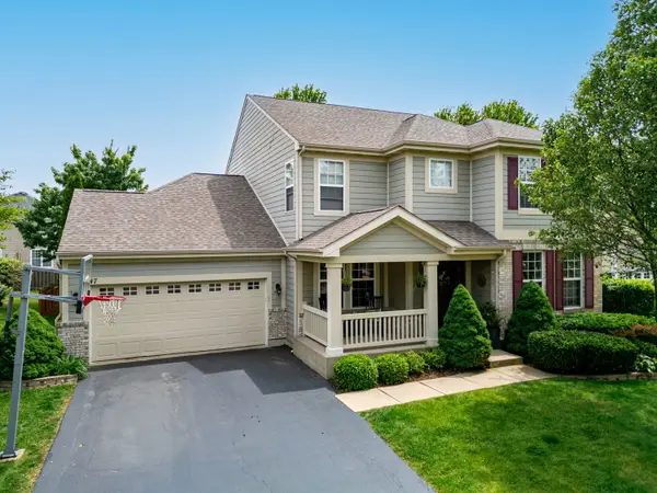 247 Pawtucket Avenue, Elgin, IL 60124