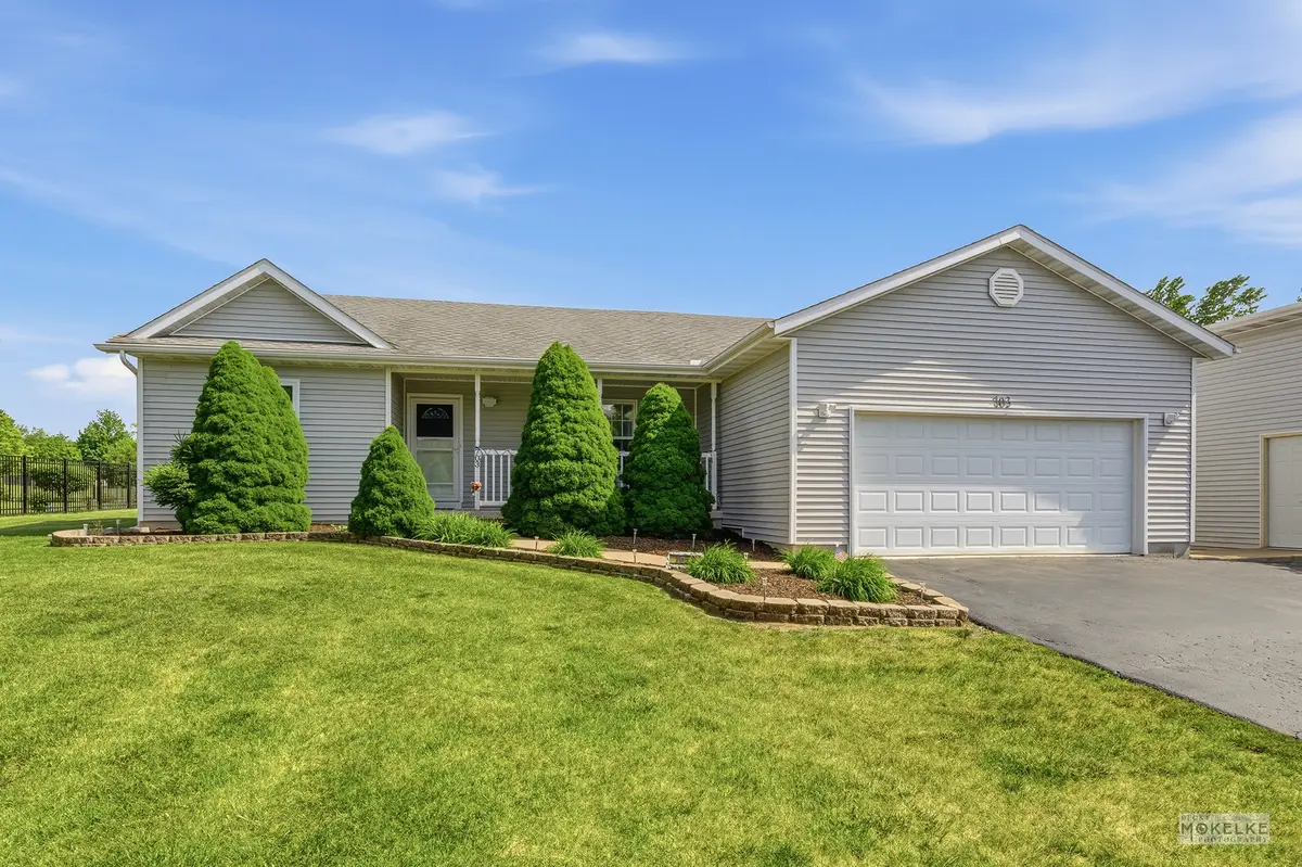 703 W Sycamore, Millington, IL 60537 - #1