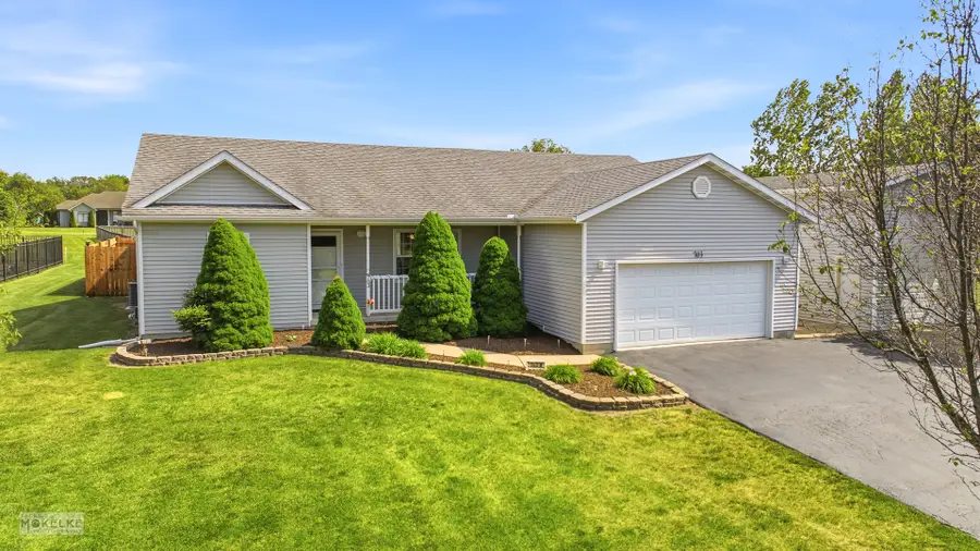 703 W Sycamore, Millington, IL 60537 - #2
