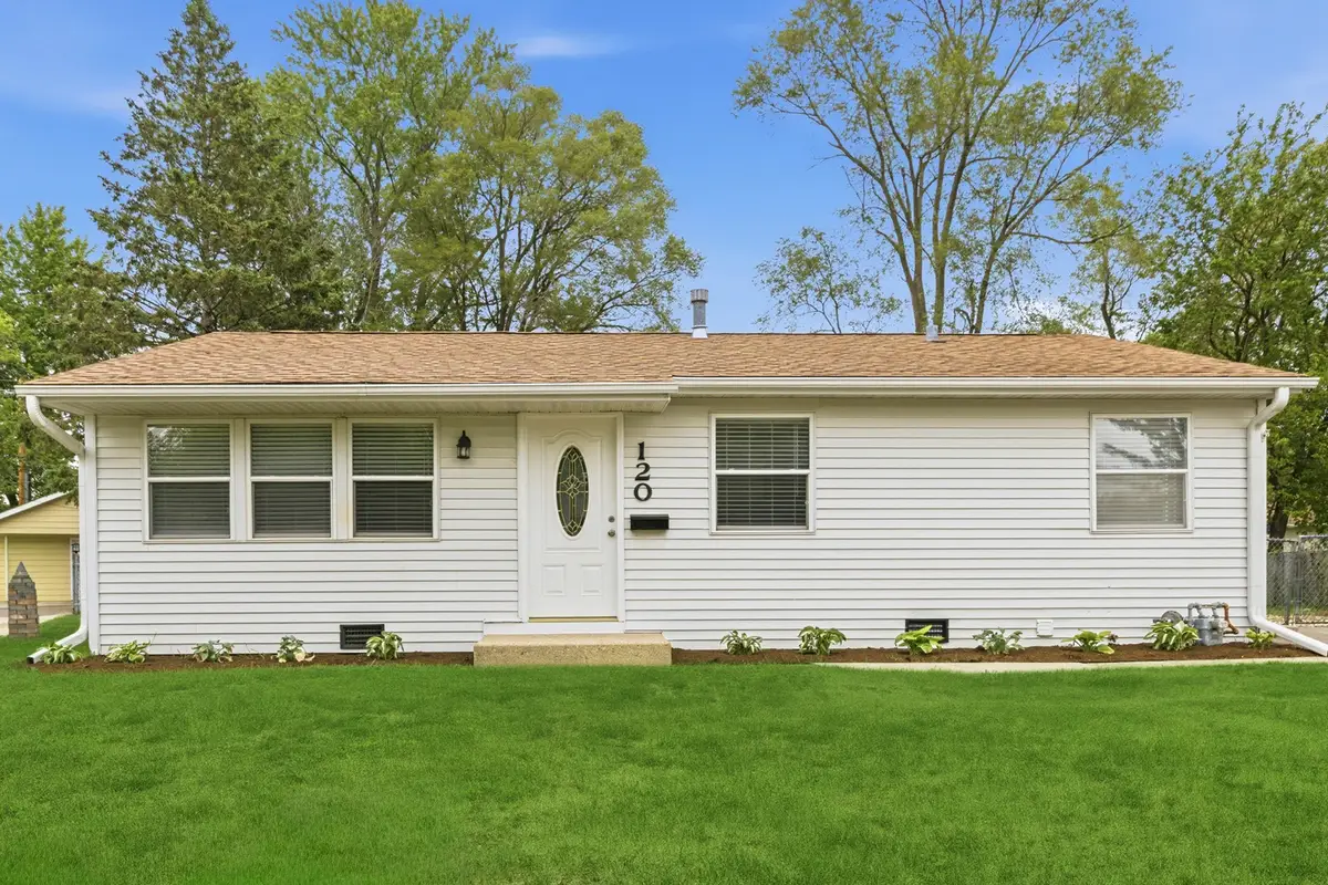 120 Adobe Circle, Carpentersville, IL 60110 - #1