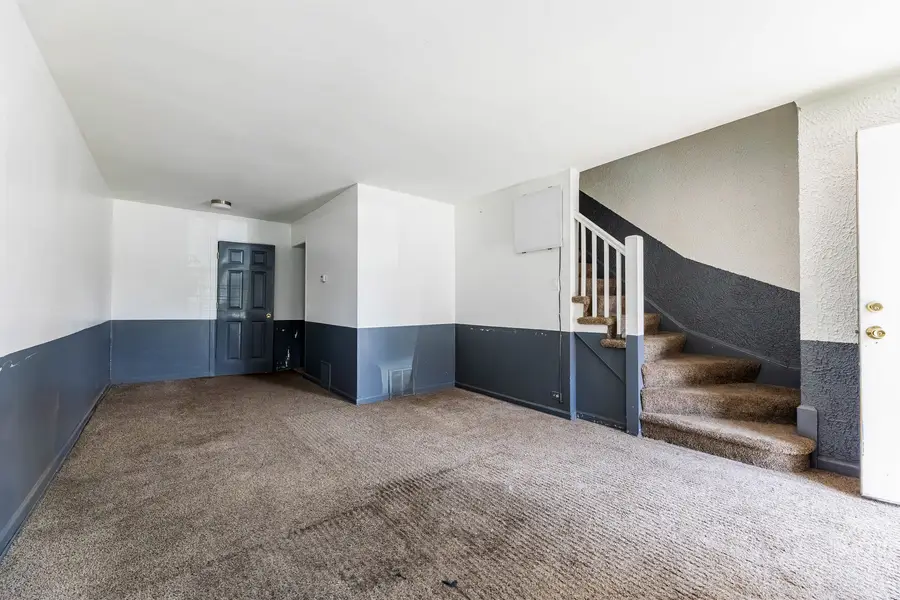 652 E 105th Place, Chicago, IL 60628 - #3