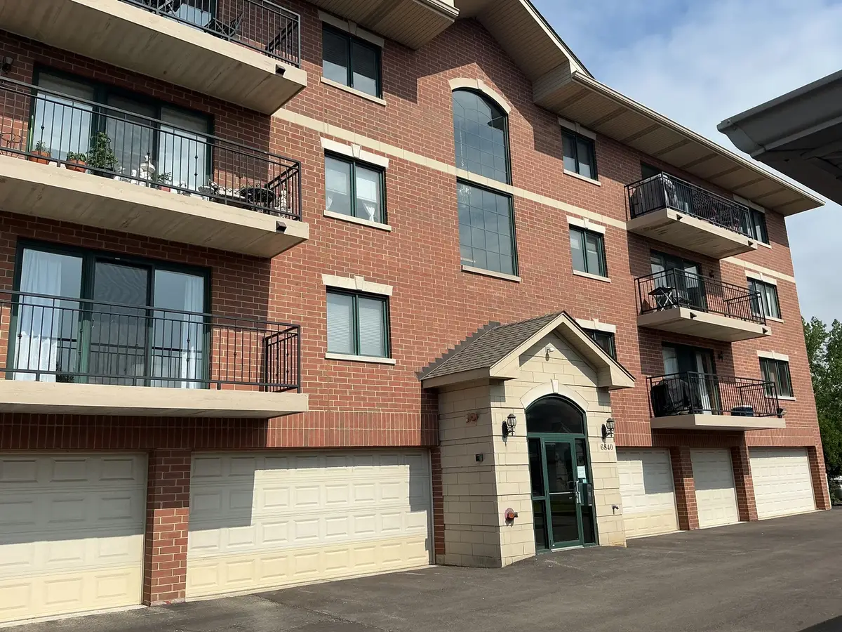 6840 W Winding Trail #301, Oak Forest, IL 60452 - #1