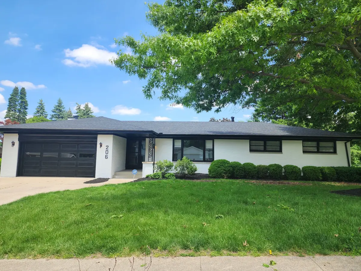 206 Imperial Drive, Bloomington, IL 61701 - #1